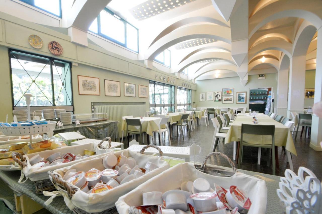 Hotel Maddalena Marina di Ravenna Zewnętrze zdjęcie