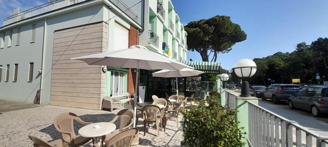 Hotel Maddalena Marina di Ravenna Zewnętrze zdjęcie
