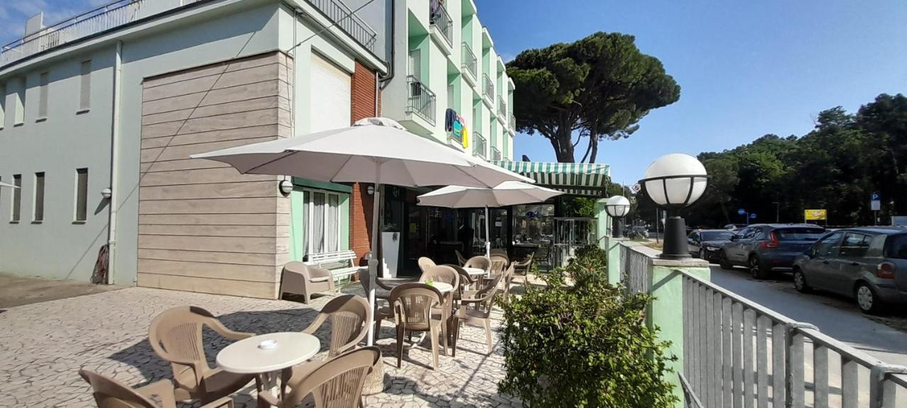 Hotel Maddalena Marina di Ravenna Zewnętrze zdjęcie