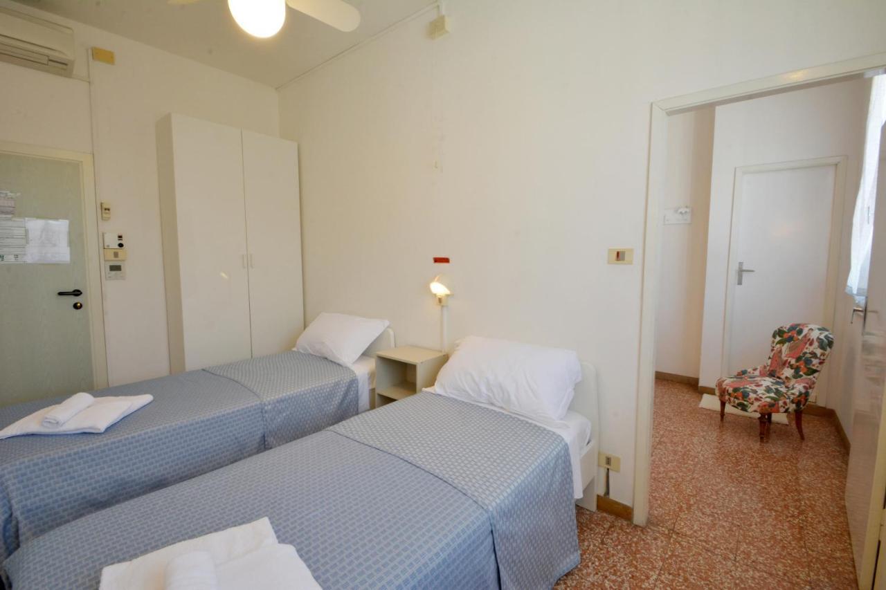 Hotel Maddalena Marina di Ravenna Zewnętrze zdjęcie