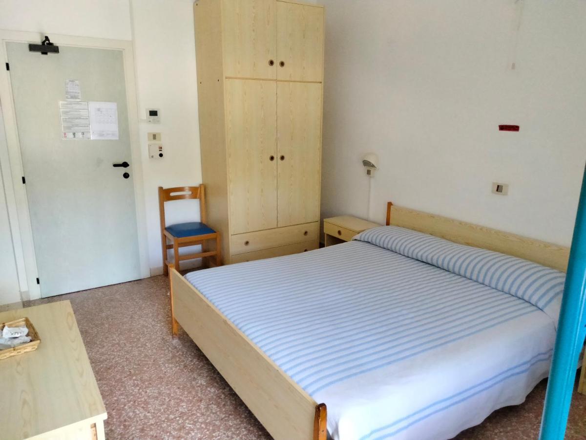 Hotel Maddalena Marina di Ravenna Pokój zdjęcie